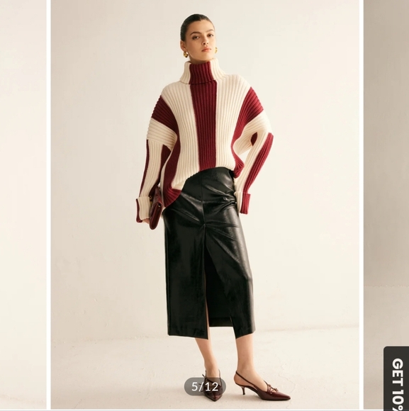 Commense NWTs Ribbed Colorblock Turtleneck Sweater - Picture 6 of 10